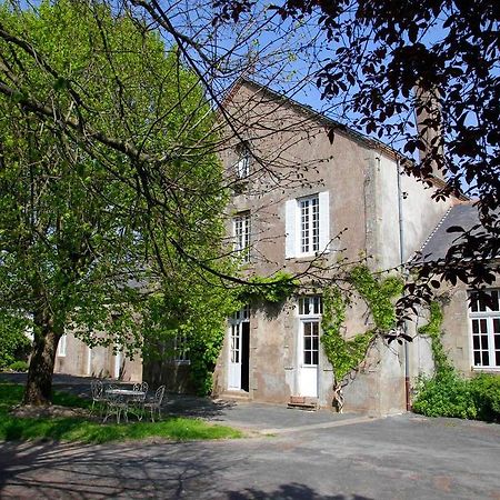 La Bonne Ecole Bed & Breakfast Les Landes-Genusson Eksteriør bilde