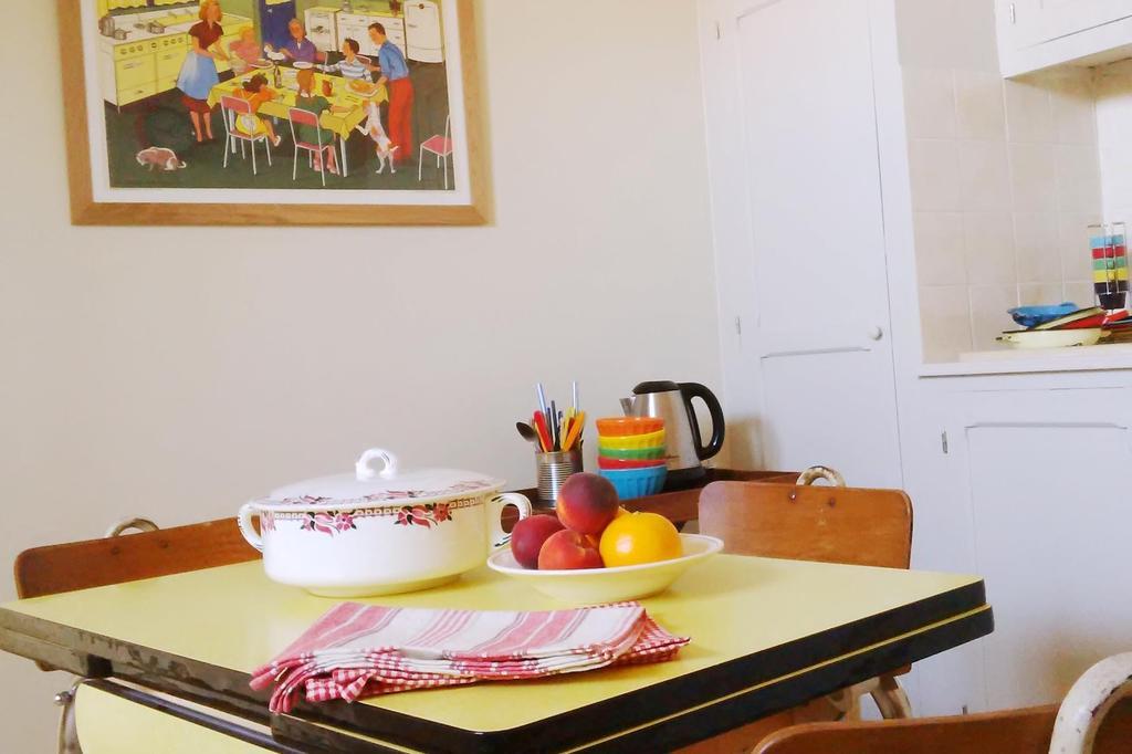 La Bonne Ecole Bed & Breakfast Les Landes-Genusson Eksteriør bilde