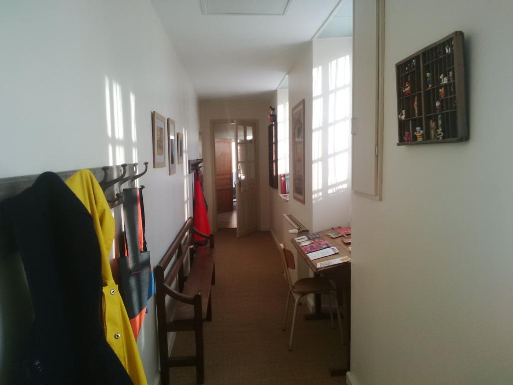 La Bonne Ecole Bed & Breakfast Les Landes-Genusson Eksteriør bilde